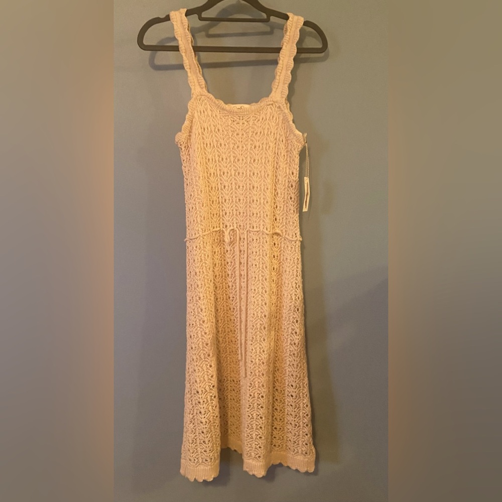 Jessica Simpson lined, knitted dress.